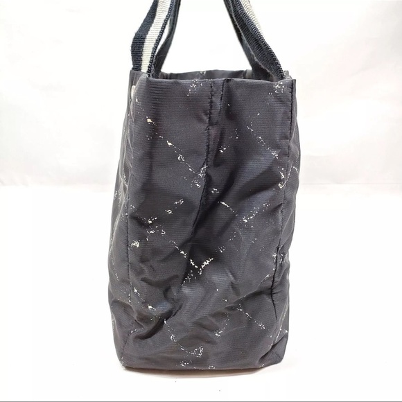 Chanel Tote From the 1997-1999 Collection by Karl Lagerfeld - Picture 3 of 10